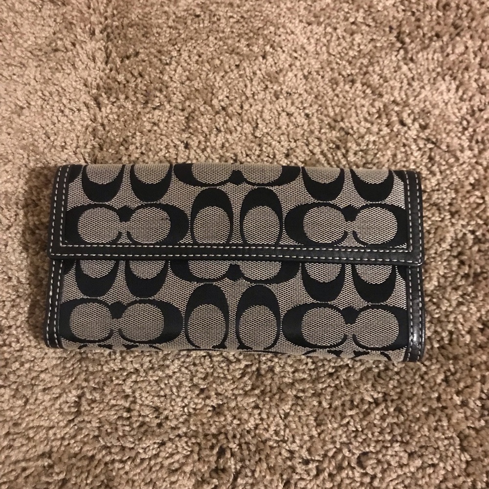 Coach wallet